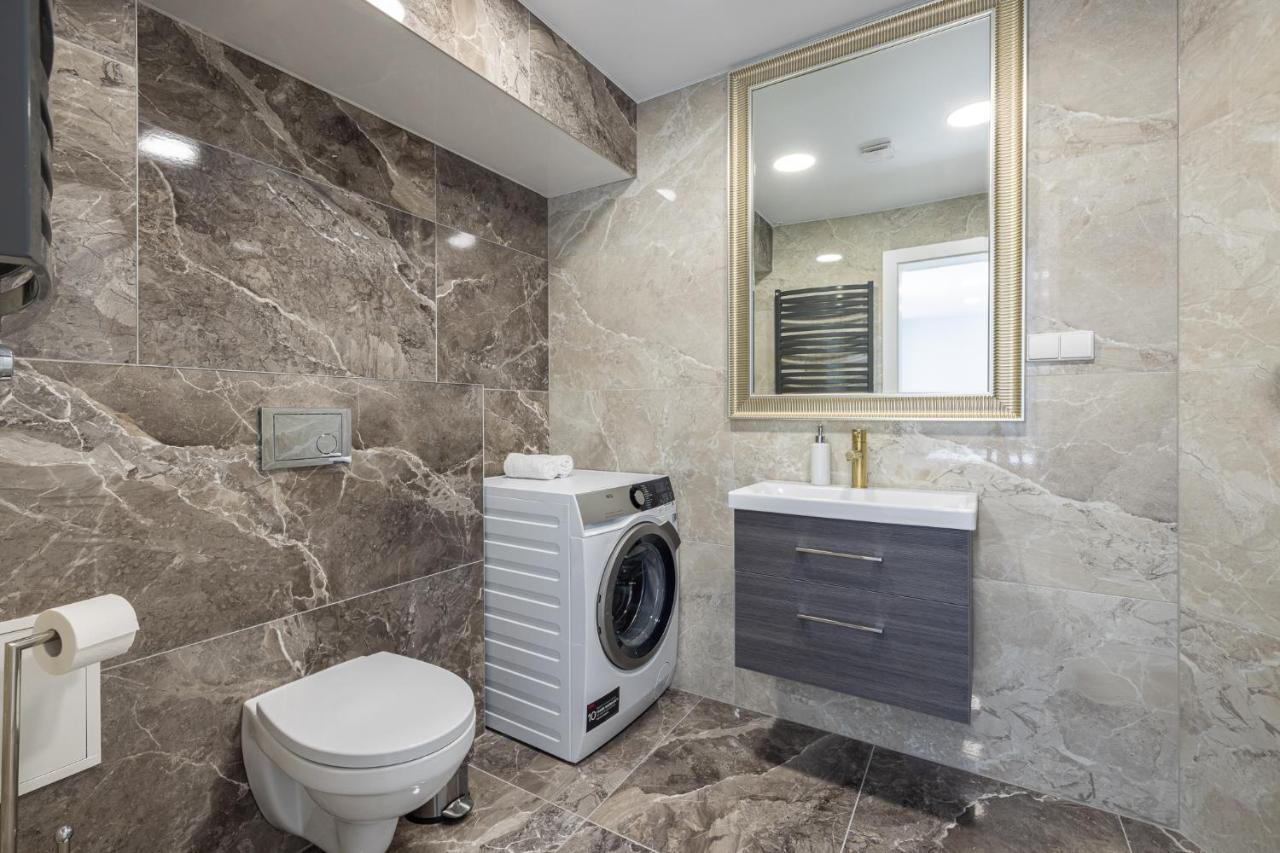 Dharma Stay Apartamentai Su Terasa Ir Vaizdu I Miesta Telsiai Luaran gambar