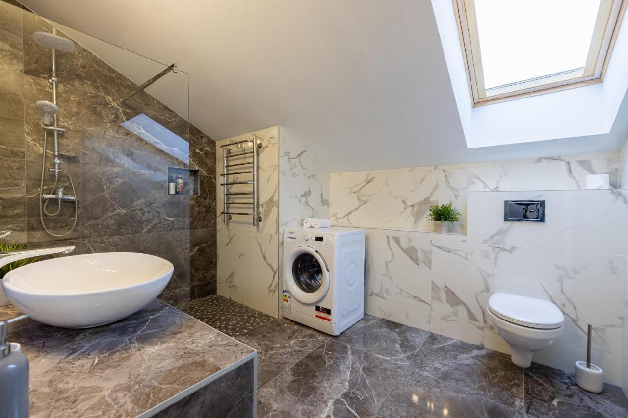 Dharma Stay Apartamentai Su Terasa Ir Vaizdu I Miesta Telsiai Luaran gambar
