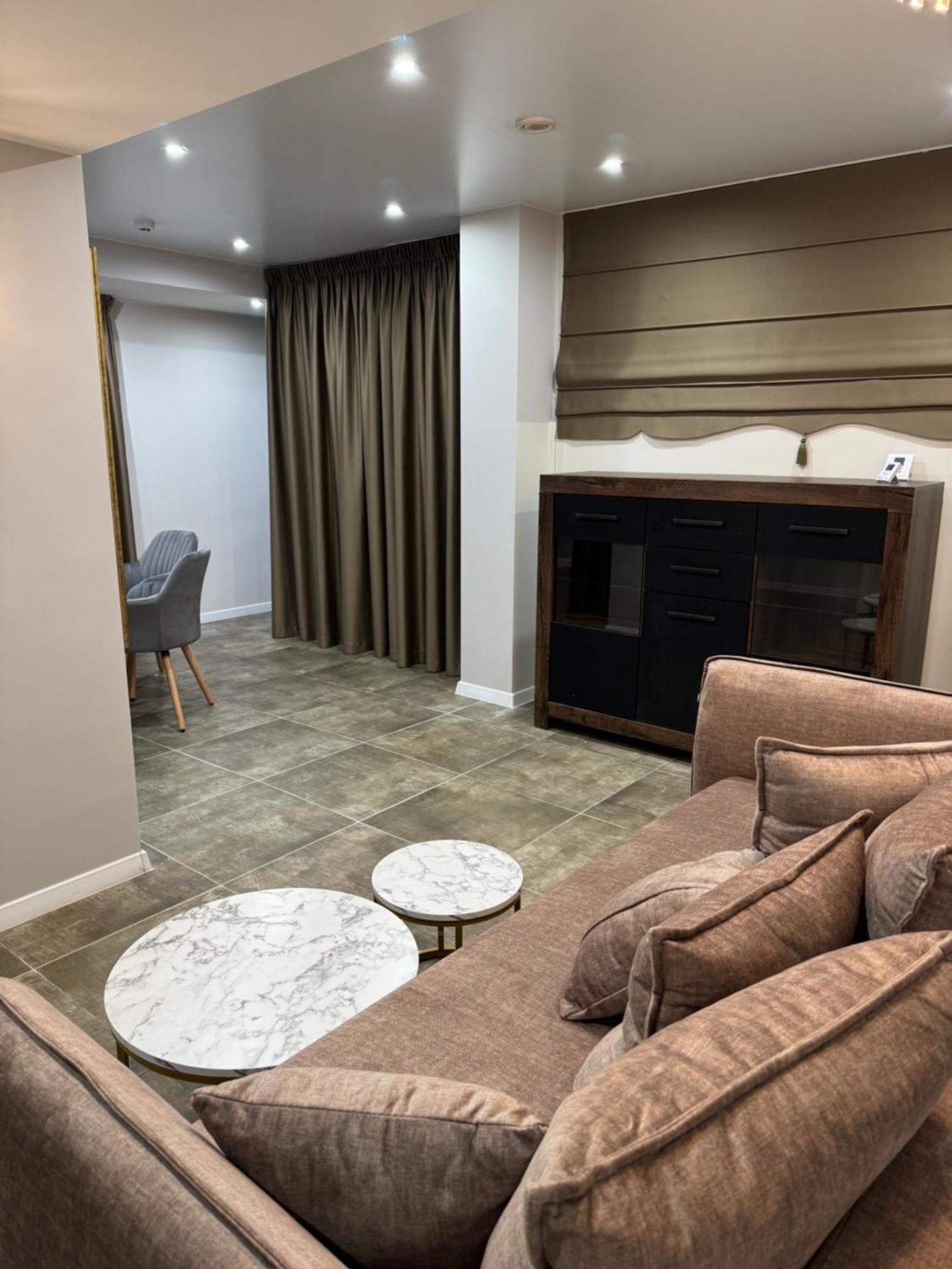 Dharma Stay Apartamentai Su Terasa Ir Vaizdu I Miesta Telsiai Luaran gambar